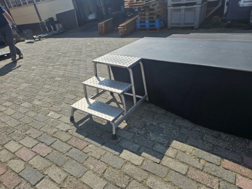 Catwalk 10x1 (60cm hoog)